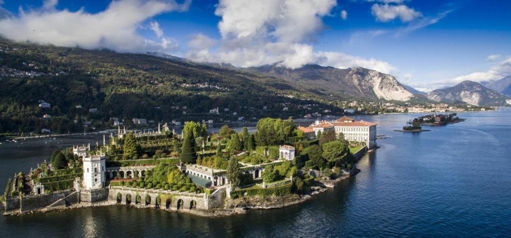 Isola Bella Apartments - Via Villa 28 Стреза Екстер'єр фото